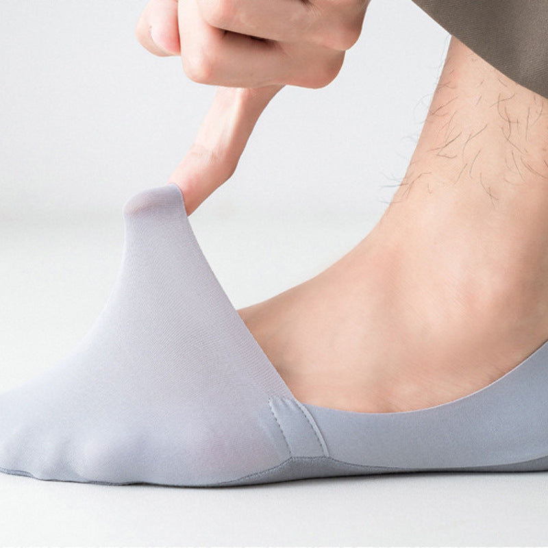 Socken aus Eisseide: Rutschfester Komfort für Ihre Füße