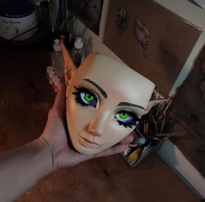 🔥Blitzverkauf 49 % RABATT 🎭Babydoll-Maske: Hochwertig und verstellbar für Komfort😈