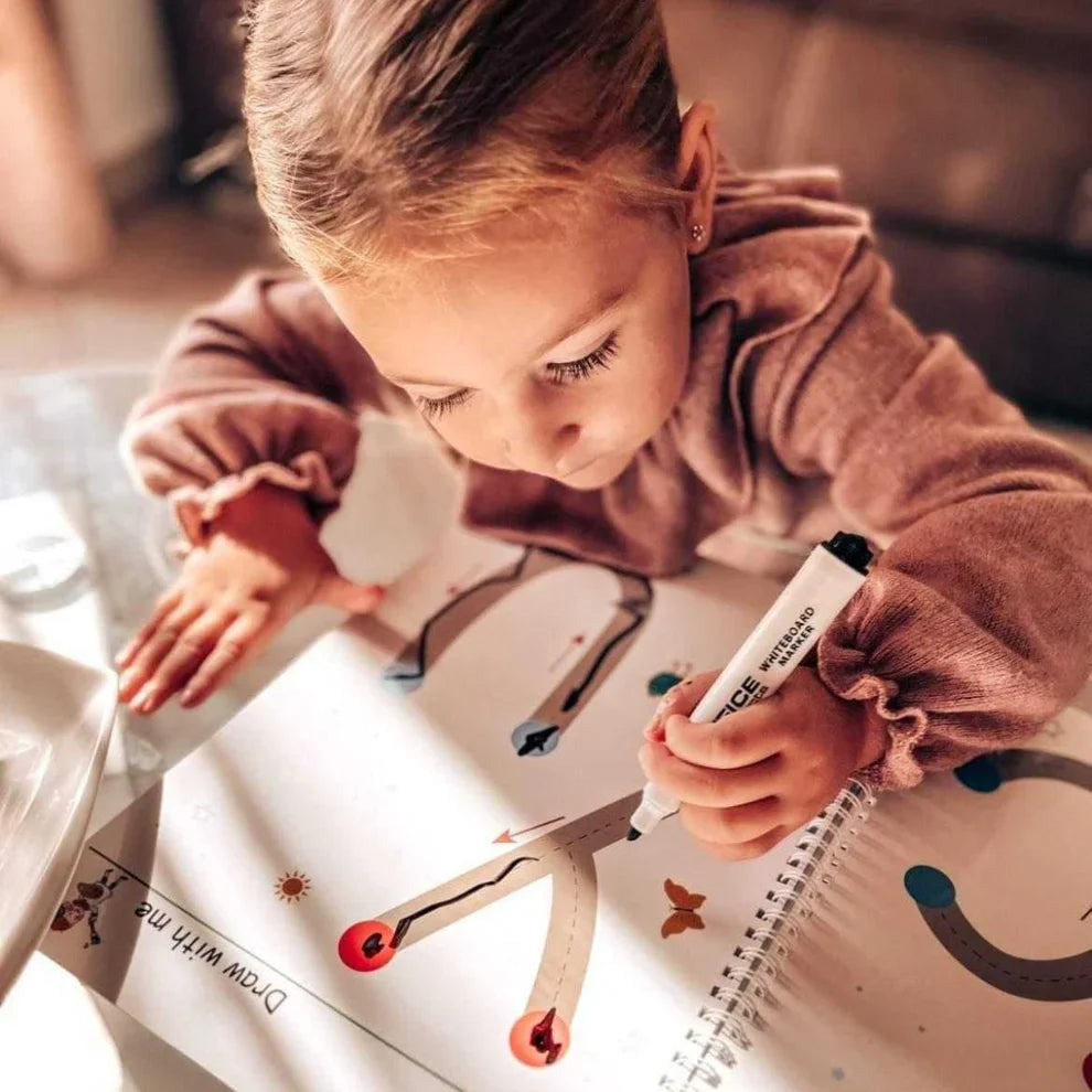 Curious Child – Schreib- und Löschheft für Schreibübungen, wiederverwendbar (64 Seiten, 3–6 Jahre)
