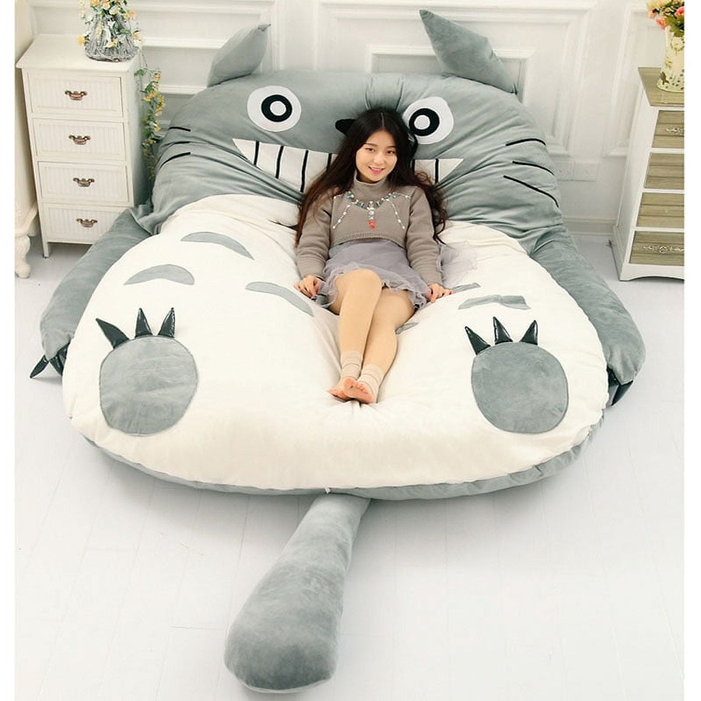 Totoro Faules-Bett-Sofa Tatami-Matratze Chinchillas Verlängertes und Verstärktes Bett Cartoon-Balkonsofa Schlafzimmer-Loungesofa Kinderbett Geschenk