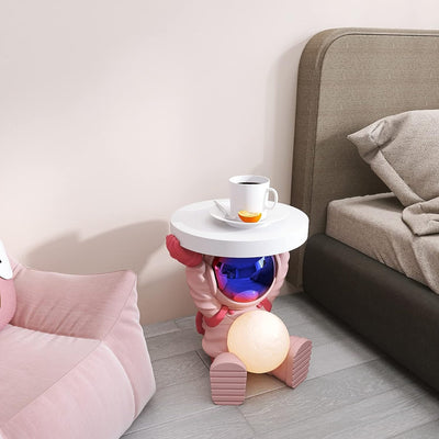 Astronautentisch mit rundem Tischplatte 19,7" x 17,7" Sofa-Beistelltisch mit Mondlampe Moderner Harz-Akzent Astronautenfigur für Schlafzimmer, Wohnzimmer, Zuhause, Rosa