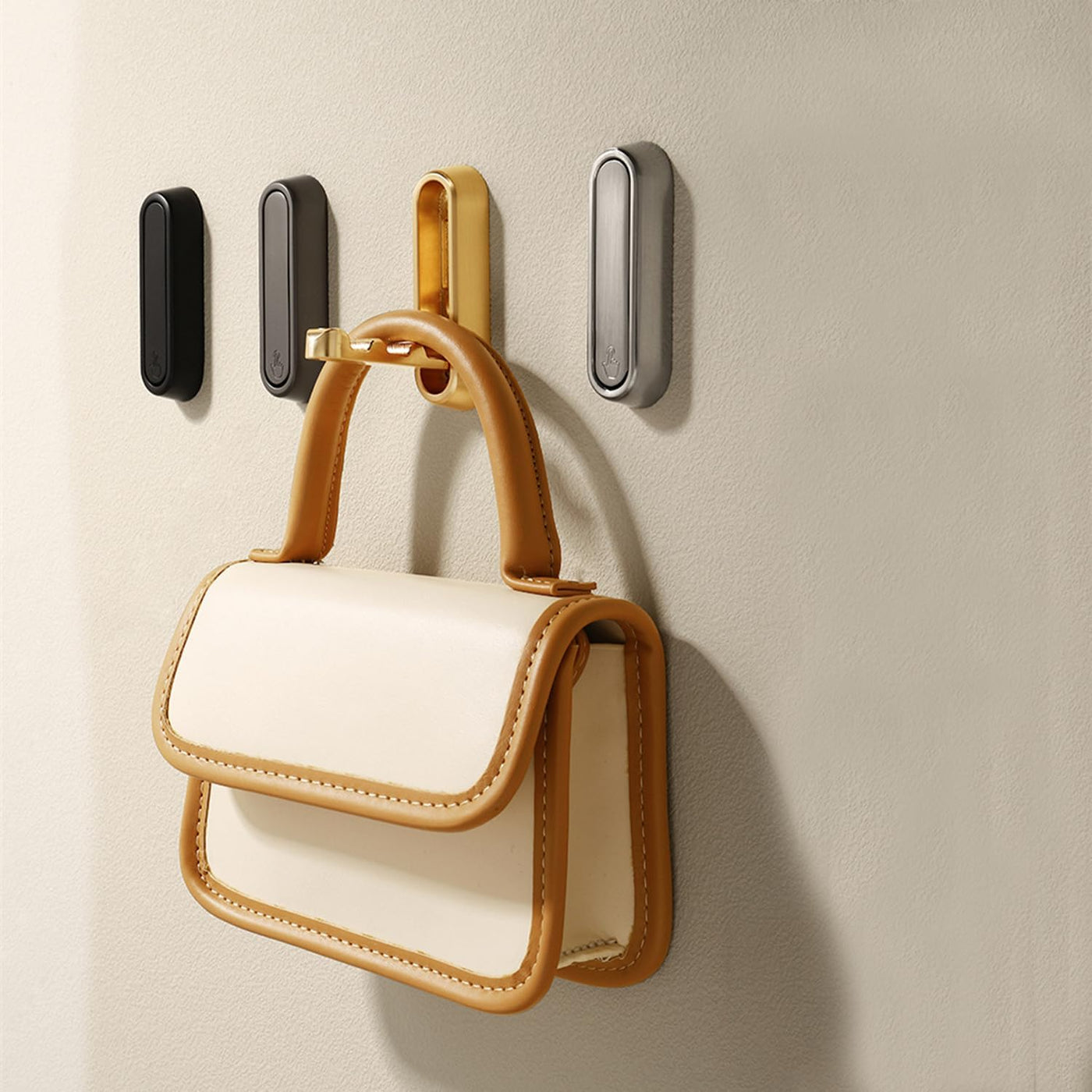 4PCS Klappbarer Mantelhaken, Schwerlast-Wandhaken aus Zinklegierung, Klappbare goldene Wandhaken zum Aufhängen von Mänteln, Schals, Hüten, Bademänteln, Schlüsseln, Taschen (Gold)