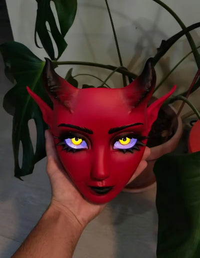 🔥Blitzverkauf 49 % RABATT 🎭Babydoll-Maske: Hochwertig und verstellbar für Komfort😈