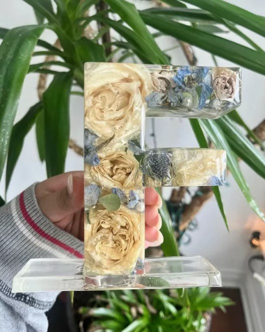 FloraGlow™ | Handgefertigtes Blumen-Nachtlicht für ein traumhaftes Ambiente