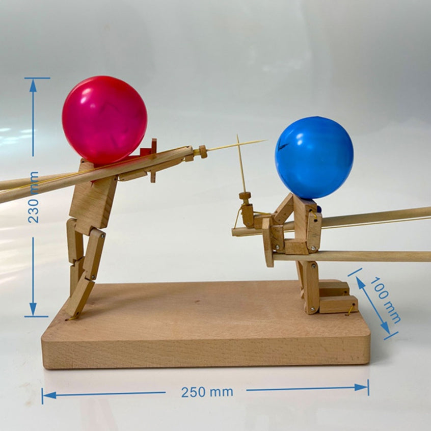 Handgemachte Ballon-Kopf-Kämpfer – Holzpuppen für spannende Duelle