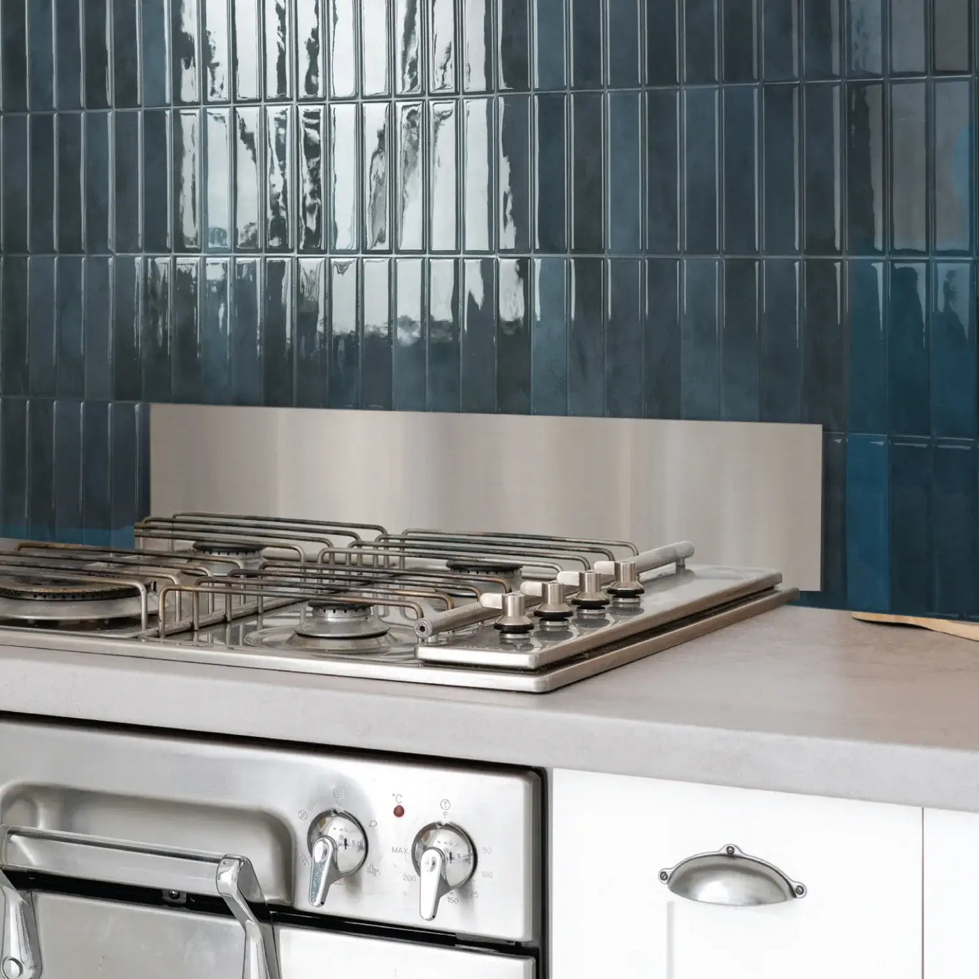 TileLux – Selbstklebende Smart Tiles