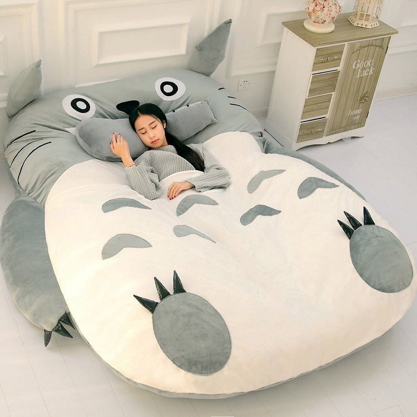 Totoro Faules-Bett-Sofa Tatami-Matratze Chinchillas Verlängertes und Verstärktes Bett Cartoon-Balkonsofa Schlafzimmer-Loungesofa Kinderbett Geschenk
