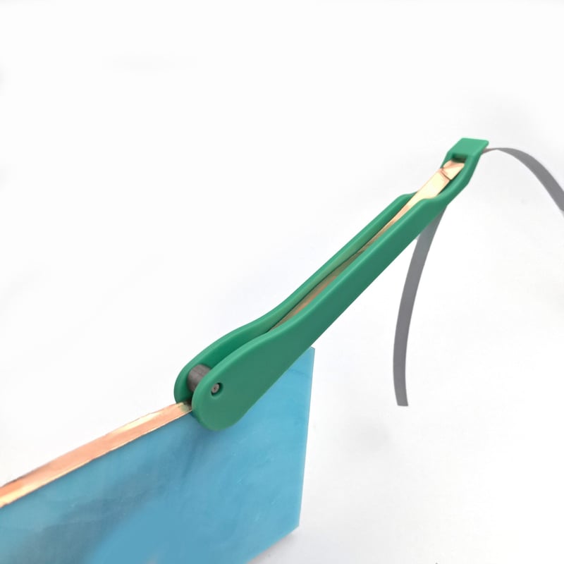 ShineGuard™ | Hand-Folierer für Buntglas