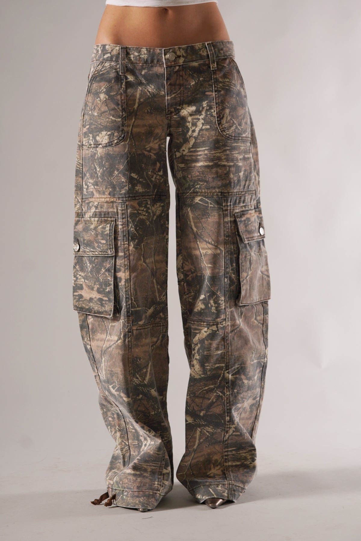 Unisex Camo Cargo Hose €24.84 NUR HEUTE