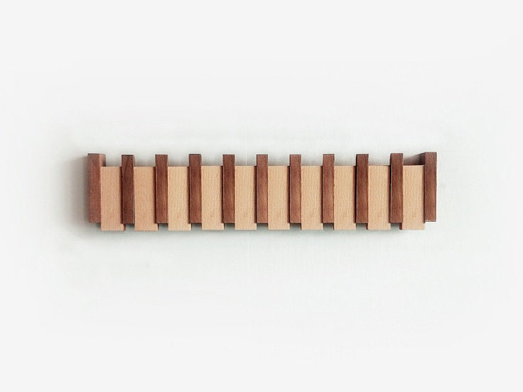 Hölzerne Klavier-Garderobe