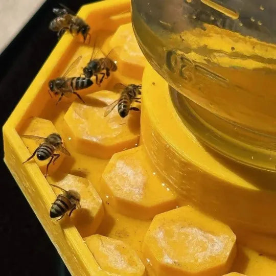 BuzzBloom – Dekorativer Bienen-Trinkplatz für den Garten